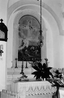 Altare con la tela delle anime in Purgatorio